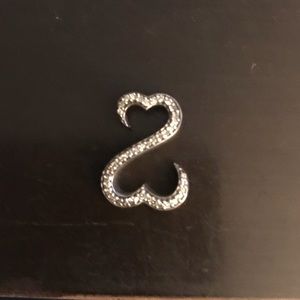 1Day Sal Kay’s diamond and .925 open heart pendent